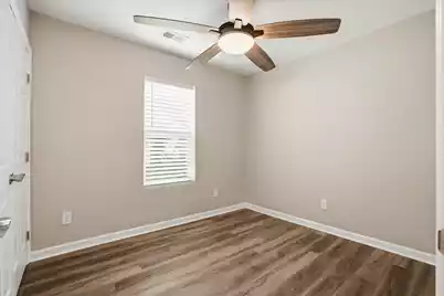 2711 Saratoga Road, North Charleston, SC 29405 - Photo 17