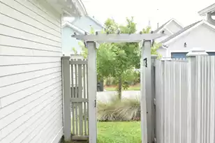 139 Clear Bend Ln, Summerville, SC 29486 - Photo 5