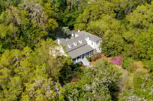 517 Carolina Ave W, Summerville, SC 29483 - Photo 5