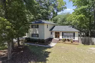 207 Foxcroft Ln, Summerville, SC 29485 - Photo 1
