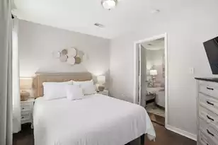 105 Cooper St, Charleston, SC 29403 - Photo 17