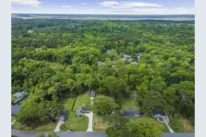 1027 Yorktown Drive, Charleston, SC 29412 - Photo 35