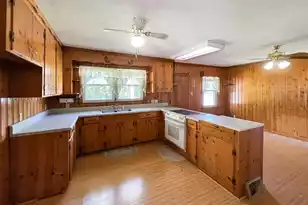 300 Metts Street N, Saint George, SC 29477 - Photo 3