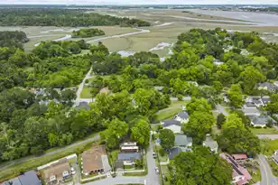 916 Hillsboro Dr, Charleston, SC 29407 - Photo 41