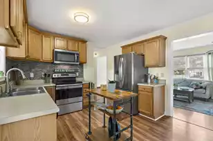 916 Hillsboro Dr, Charleston, SC 29407 - Photo 11