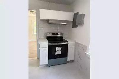 151 Stratton Drive, North Charleston, SC 29420 - Photo 3