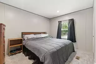 1207 Edmonds Way, Summerton, SC 29148 - Photo 23