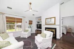 2452 Cotton Creek Dr, Mount Pleasant, SC 29466 - Photo 17
