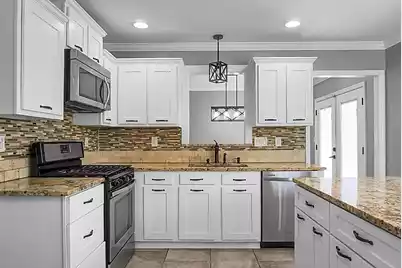 8370 Longridge Road, North Charleston, SC 29418 - Photo 15
