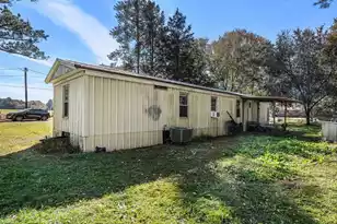 200 Sings Ln, Holly Hill, SC 29059 - Photo 23