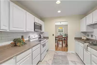 1670 Dexter Lane, Charleston, SC 29412 - Photo 11