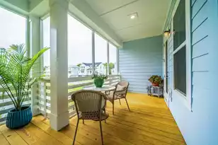1427 Dahlia Dr, Mount Pleasant, SC 29464 - Photo 37