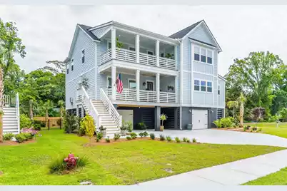 1427 Dahlia Drive, Mount Pleasant, SC 29464 - Photo 5