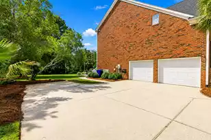 3379 Shagbark Cir, Mount Pleasant, SC 29466 - Photo 5