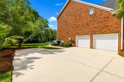 3379 Shagbark Circle, Mount Pleasant, SC 29466 - Photo 5