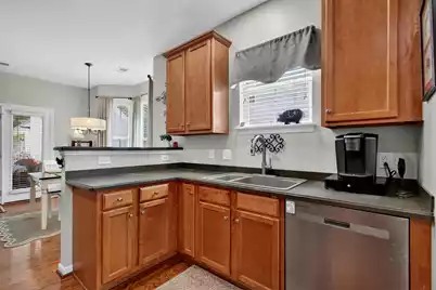 535 Delafield Drive, Summerville, SC 29483 - Photo 9