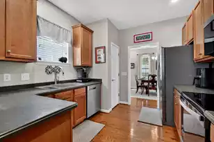 535 Delafield Dr, Summerville, SC 29483 - Photo 11