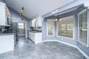 295 Forest Cir, Summerville, SC 29483 - Photo 19
