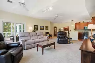 141 Golfview Ln, Summerville, SC 29485 - Photo 3