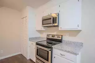 122 Hope Dr, Summerville, SC 29485 - Photo 5