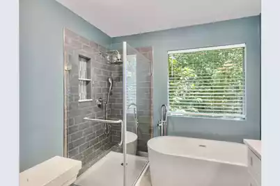 1247 Center Lake Drive, Mount Pleasant, SC 29464 - Photo 19