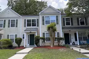 384 Gardners Cir, Bluffton, SC 29910 - Photo 1