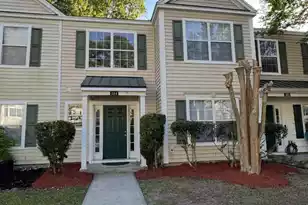 384 Gardners Cir, Bluffton, SC 29910 - Photo 1