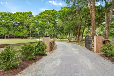 5068 Sweetgrass Farm Road, Johns Island, SC 29455 - Photo 11