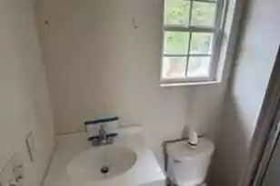260 Koger Dr, Summerville, SC 29483 - Photo 5