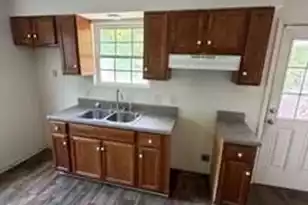 260 Koger Dr, Summerville, SC 29483 - Photo 3