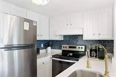 9000 Palmetto Drive #204 B, Isle Of Palms, SC 29451 - Photo 9