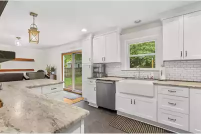 1719 Somerset Circle, Charleston, SC 29407 - Photo 9