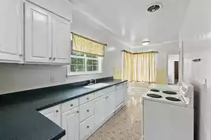 305 Geddes Ave, Charleston, SC 29407 - Photo 7
