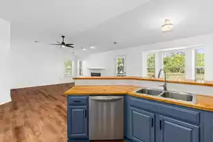 113 Historic Dr, Mount Pleasant, SC 29464 - Photo 15