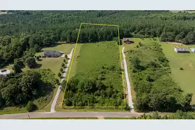114 Lucille Drive, Gray Court, SC 29645 - Photo 5