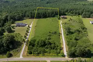 114 Lucille Dr, Gray Court, SC 29645 - Photo 5