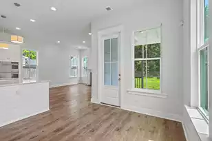 164 Medford St, Summerville, SC 29486 - Photo 9