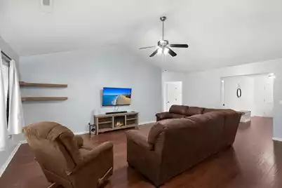 5114 Thornton Drive, Summerville, SC 29485 - Photo 7