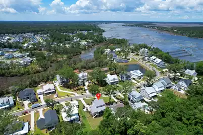3853 Delinger Drive, Mount Pleasant, SC 29466 - Photo 9