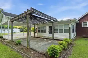 10163 Charleston Hwy, Saint George, SC 29477 - Photo 9