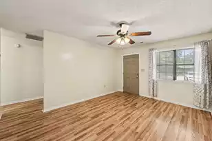 7915 Cider Ct, North Charleston, SC 29420 - Photo 5