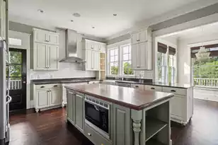 221 King George St, Charleston, SC 29492 - Photo 29