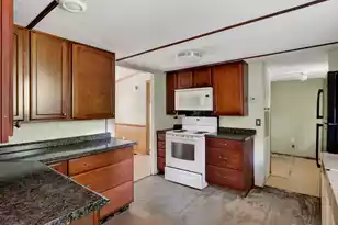210 Cady Dr, Summerville, SC 29483 - Photo 13