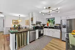 1554 Westwood Dr, Charleston, SC 29412 - Photo 9