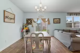 126 Sunray Ln, Summerville, SC 29486 - Photo 9