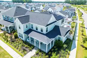 722 Blueway Ave, Summerville, SC 29486 - Photo 9