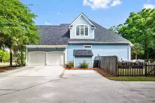 1624 Lonnie Taylor Ln, Wadmalaw Island, SC 29487 - Photo 9