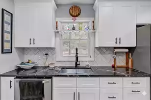 1531 Seacroft Rd, Charleston, SC 29412 - Photo 13