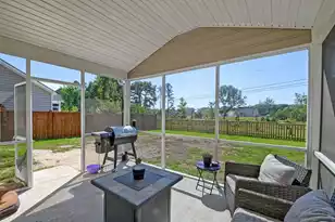 221 Tuscan Sun St, Summerville, SC 29485 - Photo 7