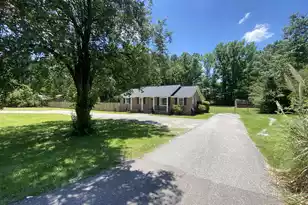 504 Butternut Road W, Summerville, SC 29483 - Photo 1